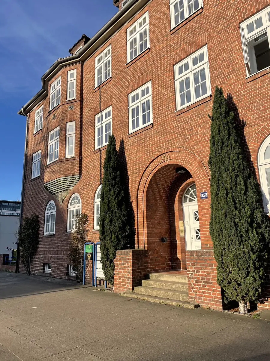 Kanzleigebäude der Finanzkanzlei Kai Lohmann, Vahrenwalder Straße 255 in Hannover